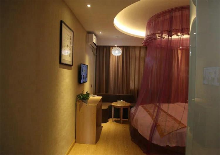 Thank Inn Plus Hotel Shandong Qingdao Development Zone Shandong University Of Science And Technology Qianwan Екстериор снимка